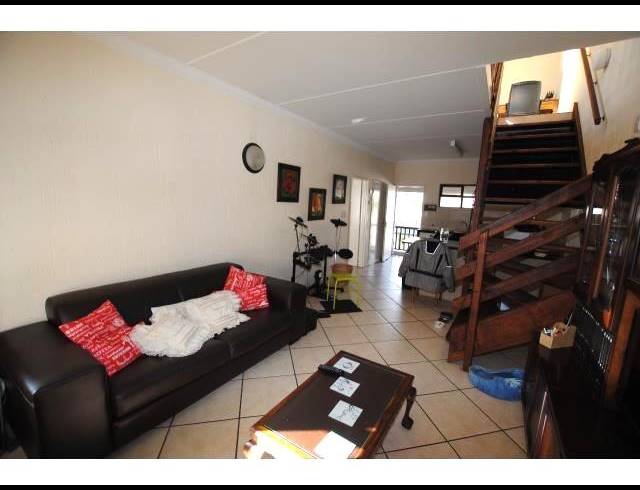 2 BEDROOM PROPERTY TO RENT IN PAULSHOF